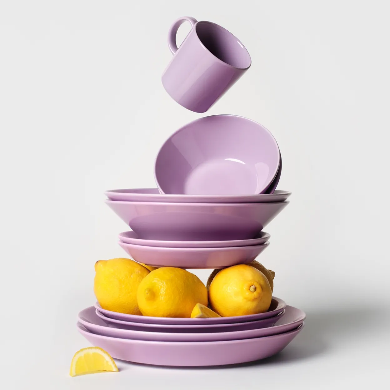 Djup tallrik 21 cm ljus lila