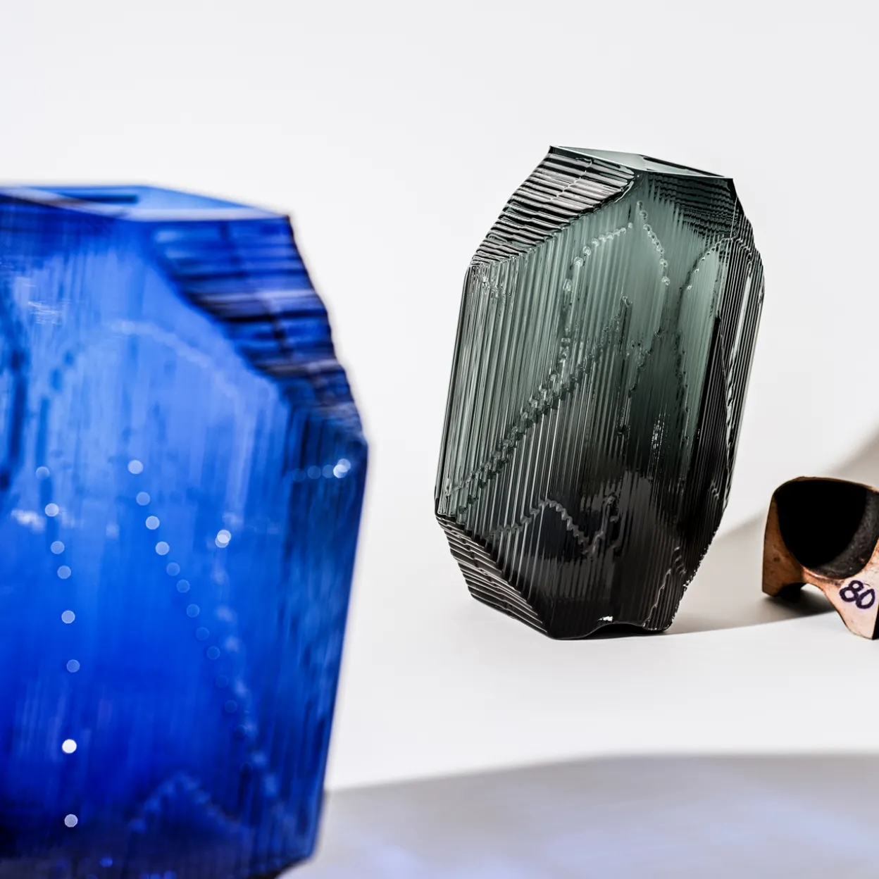 Glaskulptur 240x320 ultramarin blå