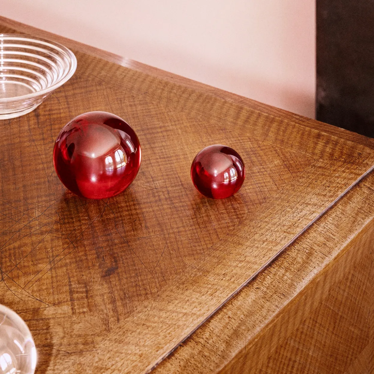 Glassfär 8cm karmint röd