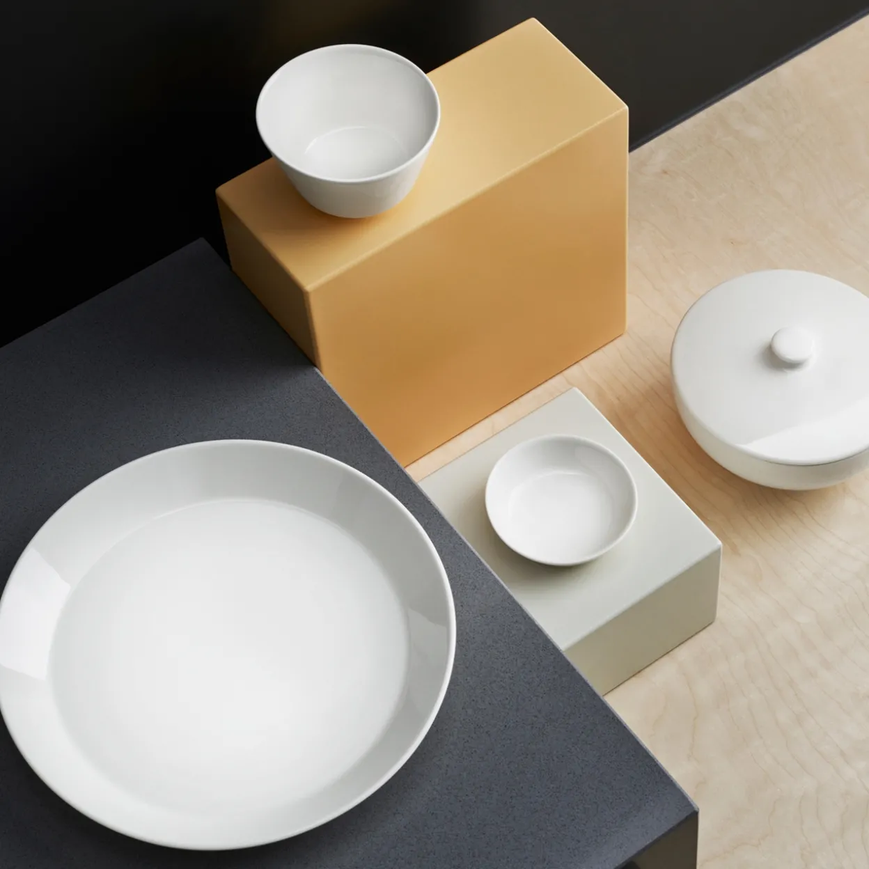 Skål med lock 0,8l vit