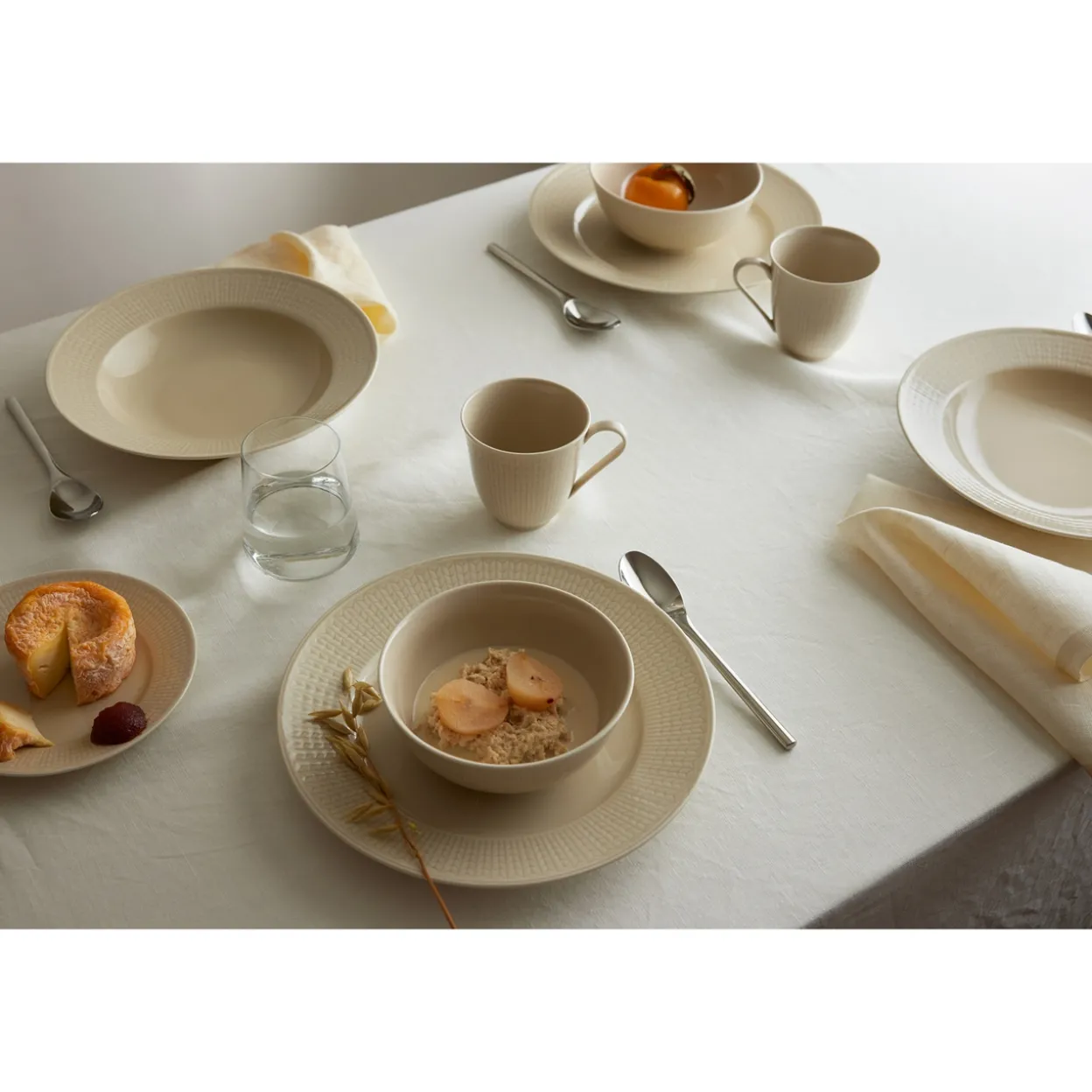 Tallrik djup 19cm havre